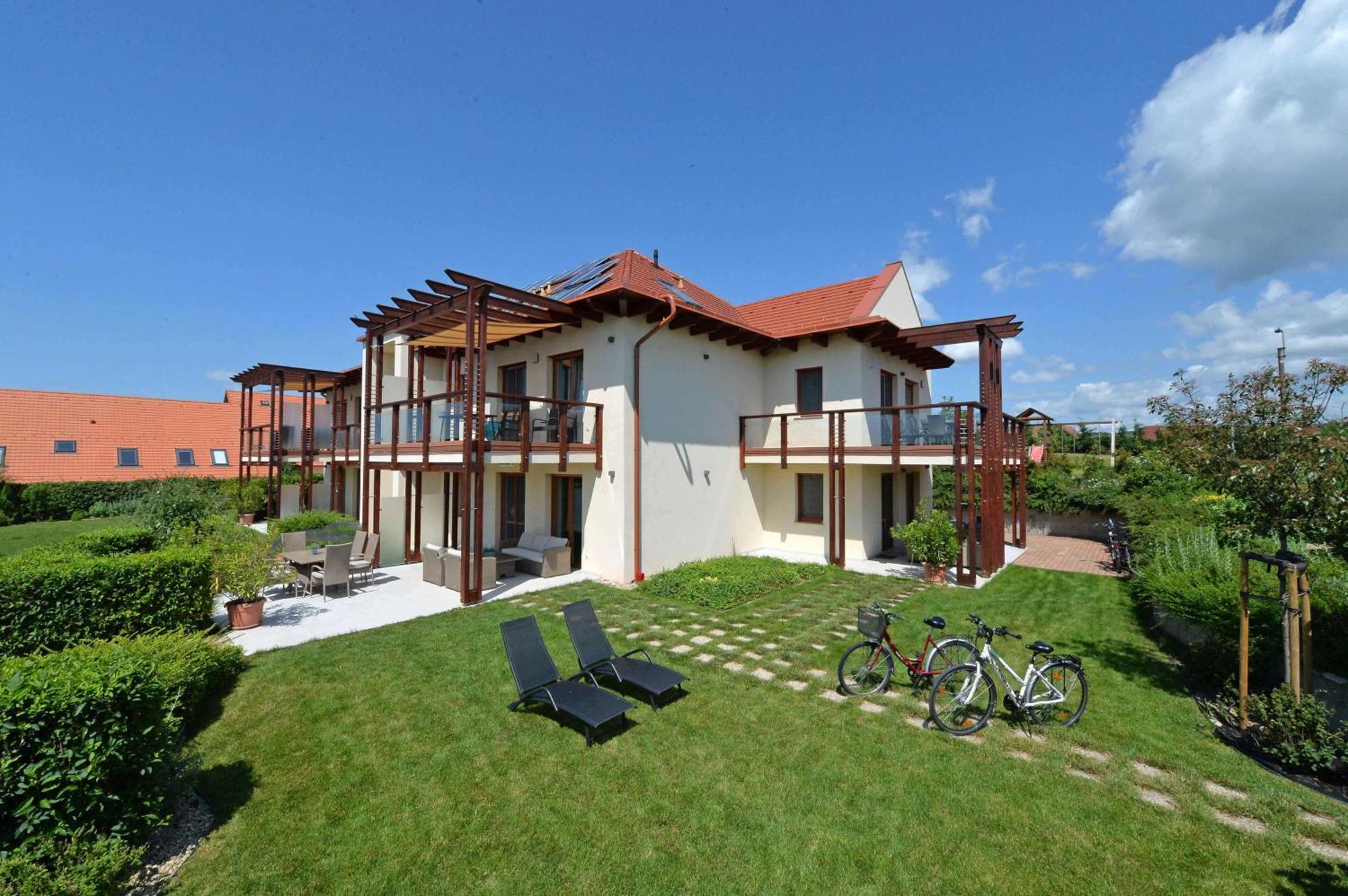 Aranymandula Apartmanok Balatonakali Luaran gambar