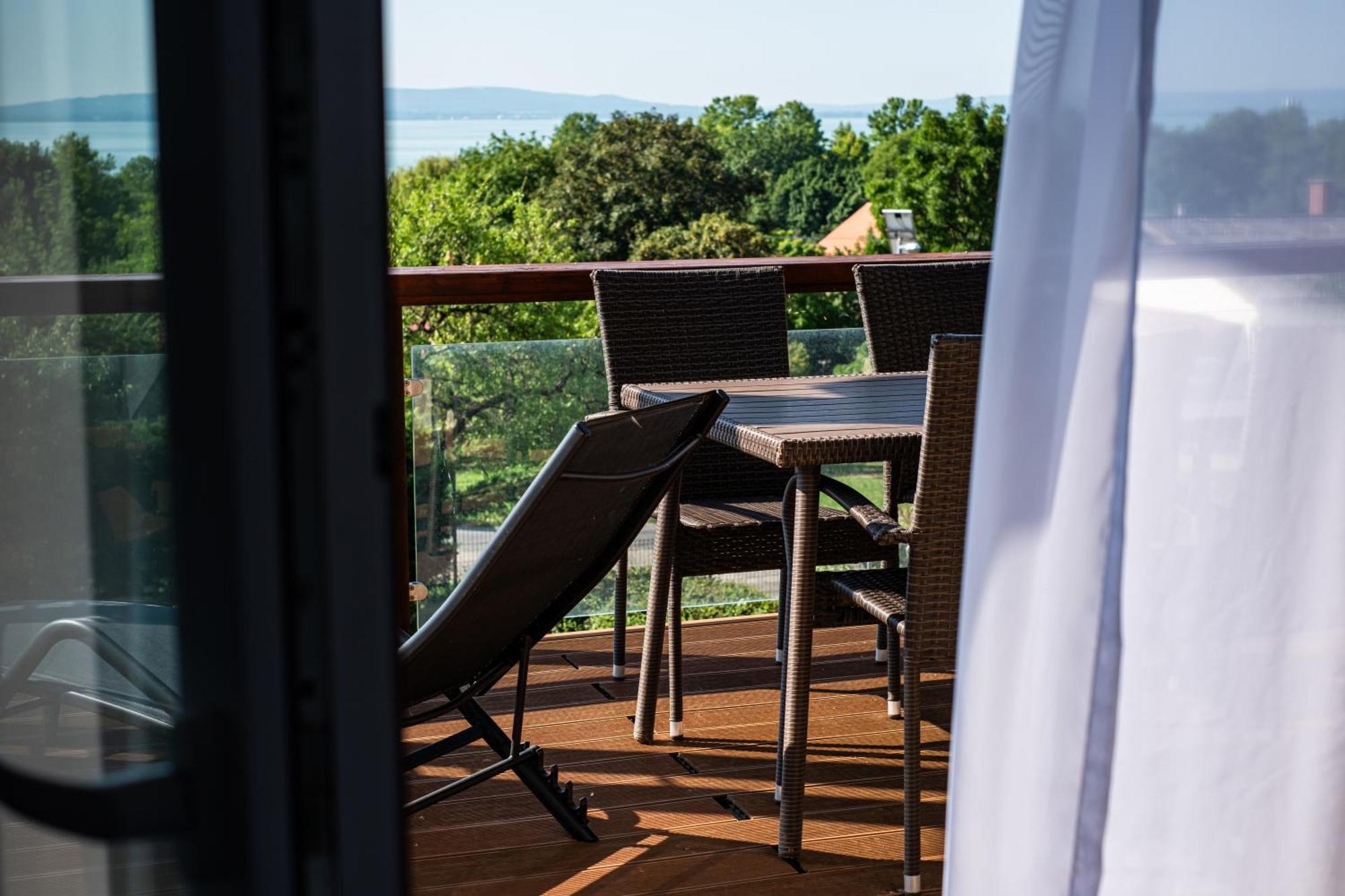 Aranymandula Apartmanok Balatonakali Luaran gambar