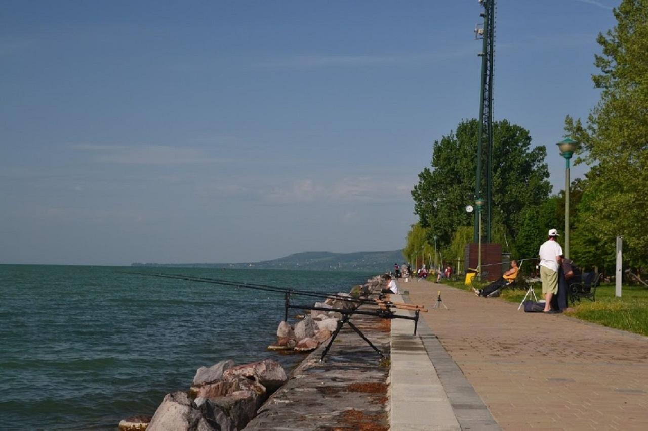 Aranymandula Apartmanok Balatonakali Luaran gambar