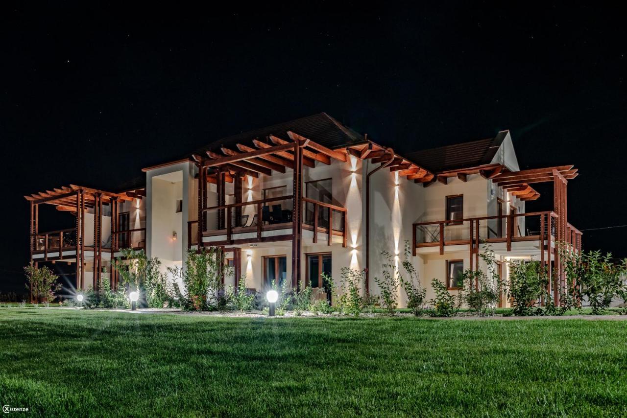 Aranymandula Apartmanok Balatonakali Luaran gambar